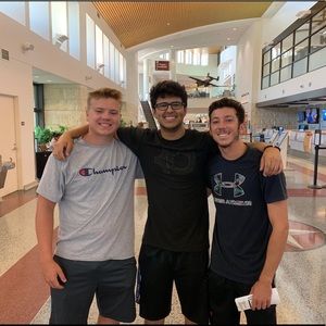 Meet your Posher, Elijah